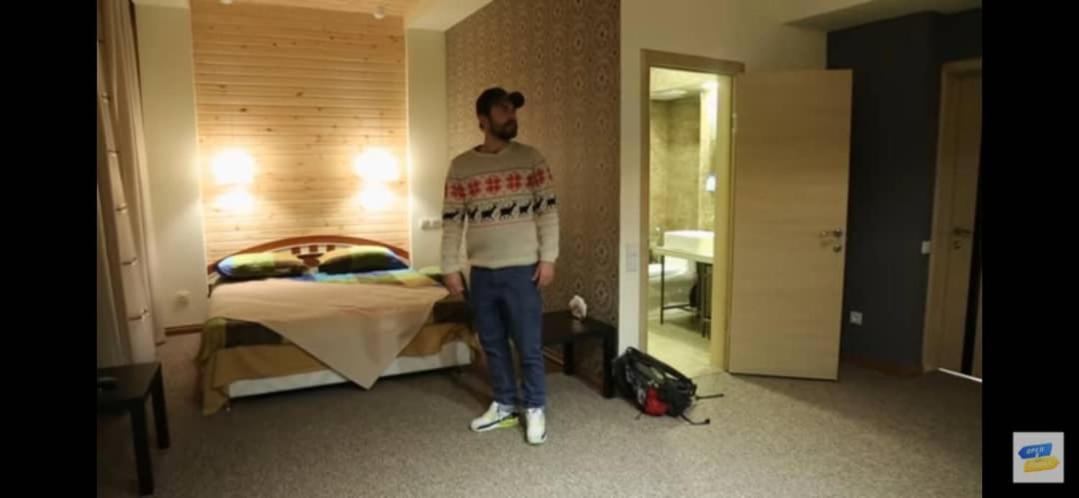 Hotel Strelets Bishkek Esterno foto