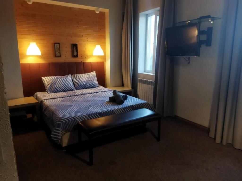 Hotel Strelets Bishkek Esterno foto